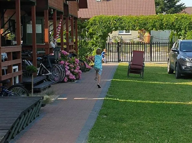 Makowe Semesterbostad