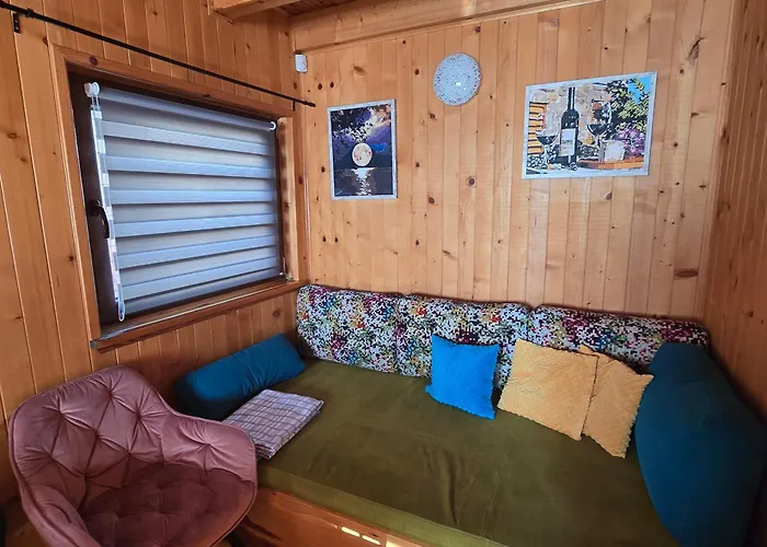 Semesterbostad Makowe *